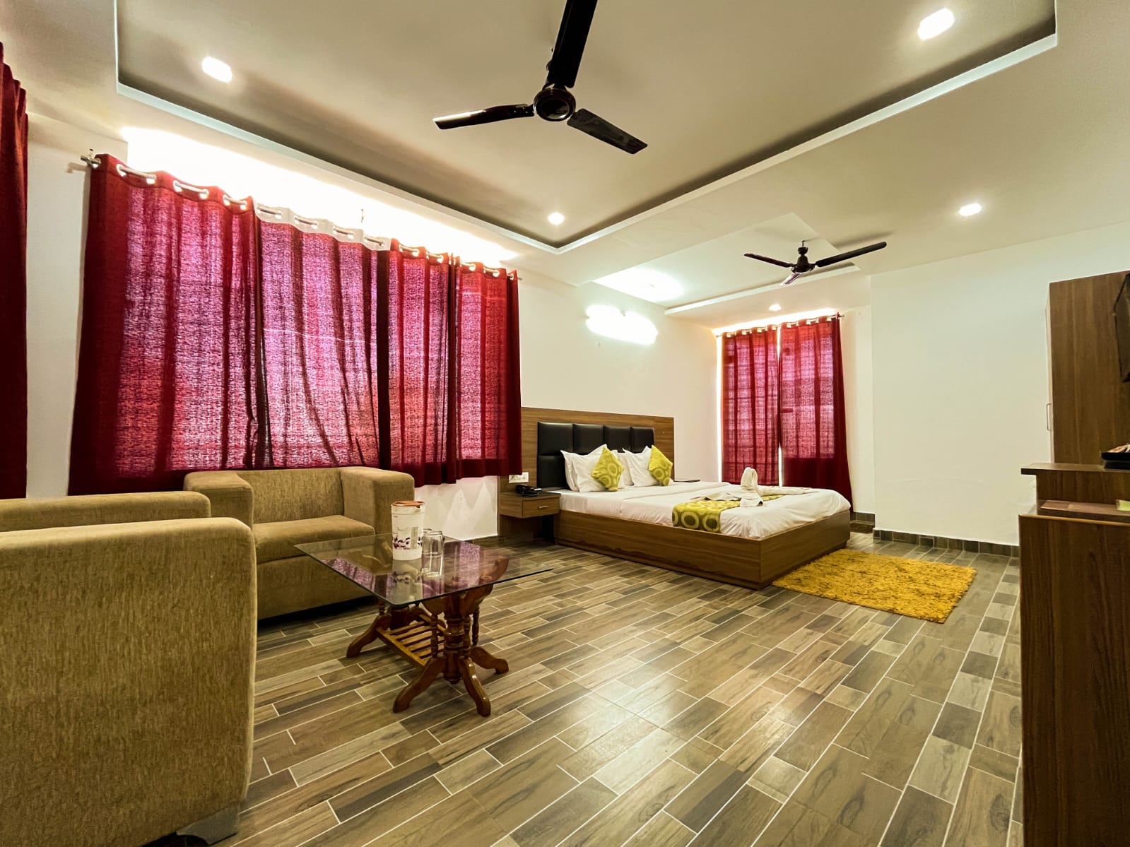Suite Room